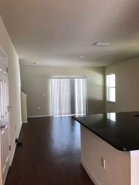 442 Belle Montclair Loop, Brandon, FL 33510 photo 7