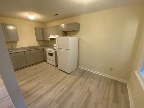 2485 Michelle Dr, Burlington, NC 27217