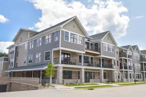 w63n456 Hanover Ave, Cedarburg, WI 53012 photo 52