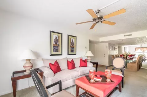 11325 N 50th St, Tampa, FL 33617 photo 32