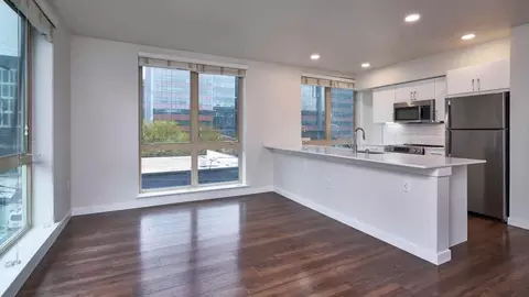 301 Minor Ave N, Seattle, WA 98109 photo 22