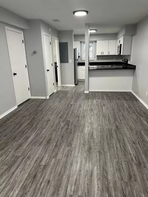 1136 W 17th St, Bloomington, IN 47404