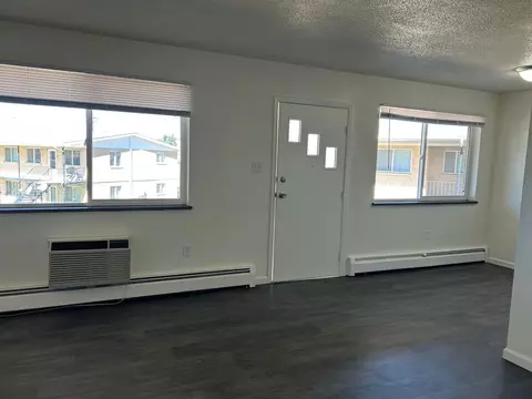 2435 W 11th St, Greeley, CO 80634