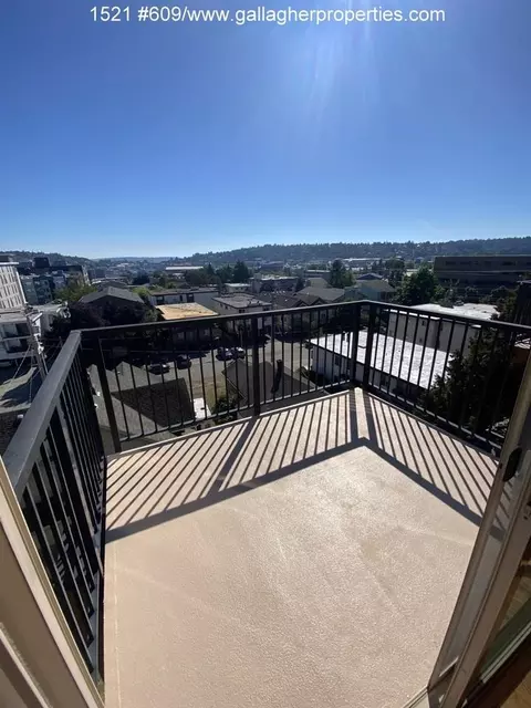 1521 NW 54th St, Seattle, WA 98107