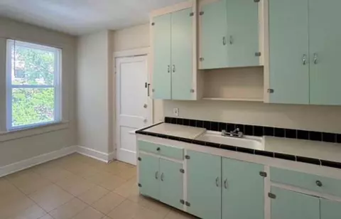 811 Kenmore Ave Apts A-d #811-811, Baton Rouge, LA 70806
