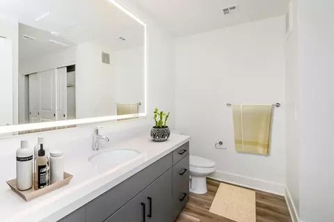 500 W Camelback Rd, Phoenix, AZ 85013 photo 9