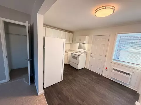 Conway Ave, Charlotte, NC 28209