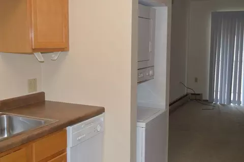 404 E Wilson St, Madison, WI 53703