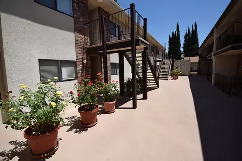 17122 Chatsworth St, Los Angeles, CA 91344