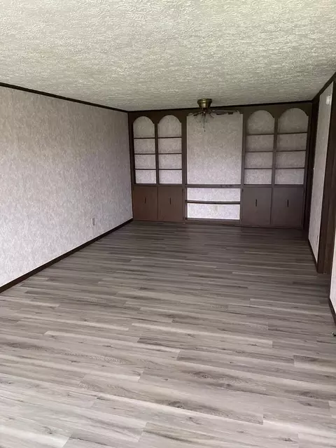 Rolling Meadows Dr, Delaware, OH 43015 photo 11