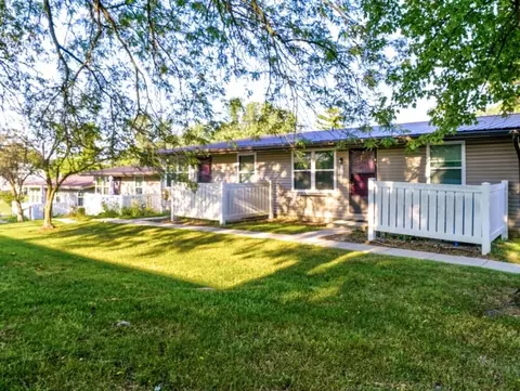 Rolling Meadows Dr, Delaware, OH 43015 photo 2