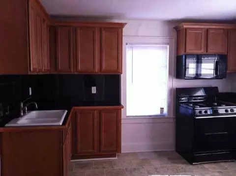 919 N Grandview Ave, Daytona Beach, FL 32118