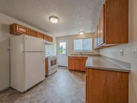 15901 Manor Way, Lynnwood, WA 98087