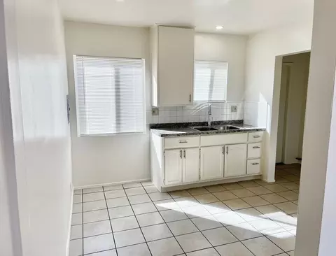 1233 S Spruce St, Montebello, CA 90640