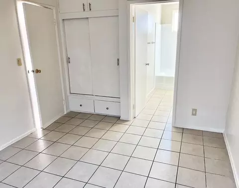 1233 S Spruce St, Montebello, CA 90640