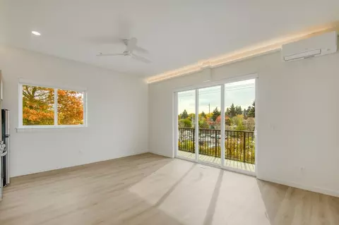 6375 N Lombard St, Portland, OR 97203