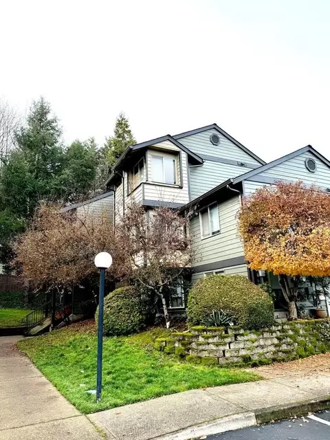 7721 SW Bonita Rd, Tigard, OR 97224