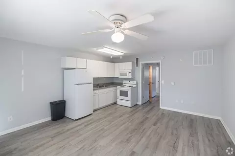 2580 Wild Pines Ln, Naples, FL 34112
