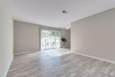 2754 E Paulding Rd, Fort Wayne, IN 46816 photo 8