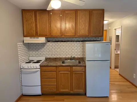 512 W Wilson St, Madison, WI 53703
