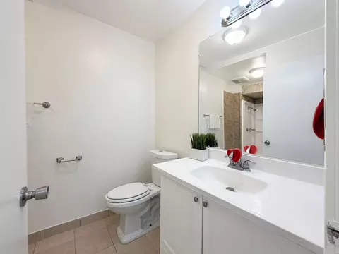 2657 E Monroe St, Carson, CA 90810 photo 9