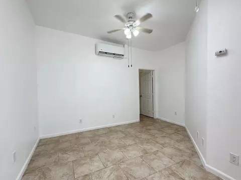 2657 E Monroe St, Carson, CA 90810 photo 2