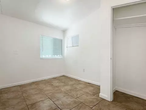 2657 E Monroe St, Carson, CA 90810 photo 12