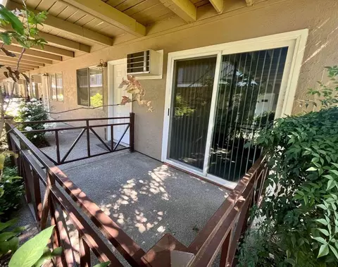 1214 Bell St, Sacramento, CA 95825