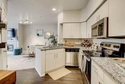 1400 Lake Washington Blvd N, Renton, WA 98056 photo 35