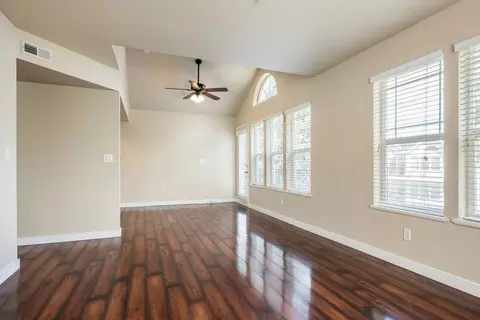 660 S Clearwater Ln, Boise, ID 83712