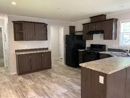 801 W Douglas Rd, South Bend, IN 46635
