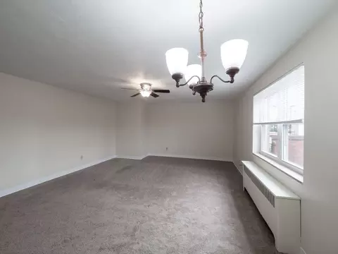 810 Perry Hwy, West View, PA 15229 photo 3