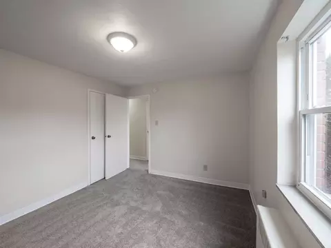 810 Perry Hwy, West View, PA 15229 photo 9
