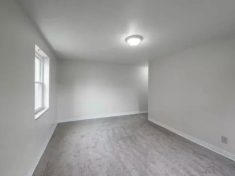 810 Perry Hwy, West View, PA 15229 photo 7