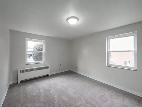 810 Perry Hwy, West View, PA 15229 photo 5