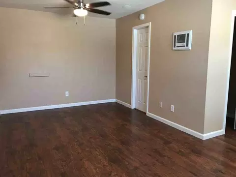 2954 F St, San Diego, CA 92102