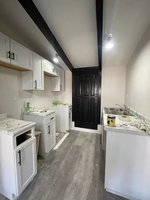 4630 W North Ave, Milwaukee, WI 53208