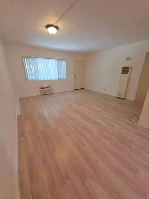 418 Piedmont Ave, Glendale, CA 91206 photo 3