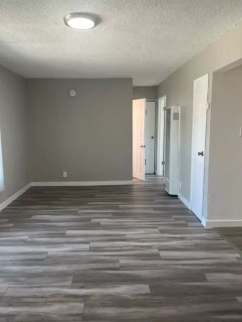 1459 E Vernon Ave, Los Angeles, CA 90011