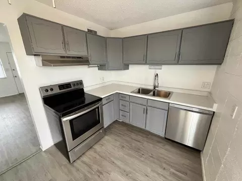 2950 E 5th St, Tucson, AZ 85716