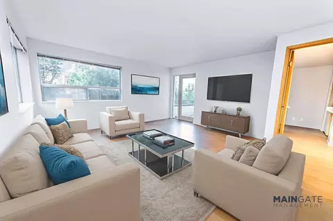 3230 SW Avalon Way, Seattle, WA 98126