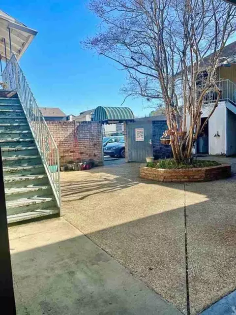 4707 Tigerland Ave, Baton Rouge, LA 70820