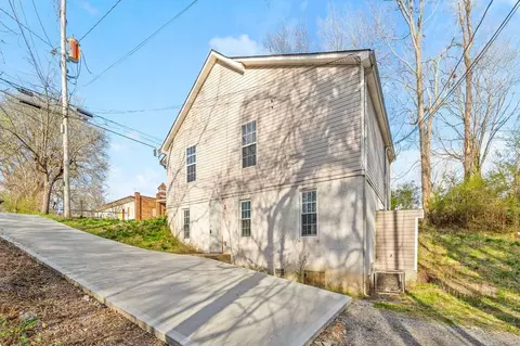 208 Chapel St, Clarksville, TN 37042