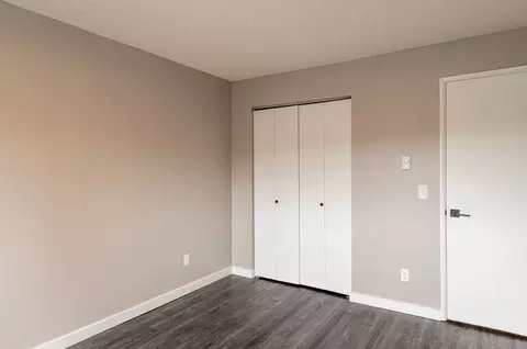 9556 Sand Point Way NE, Seattle, WA 98115 photo 11