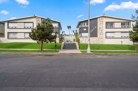 3933 Nicolet Ave, Los Angeles, CA 90008