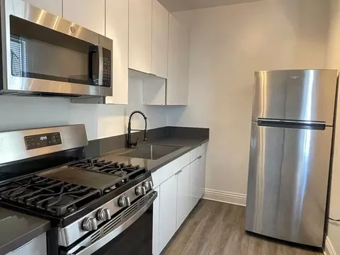 1017 S Kingsley Dr, Los Angeles, CA 90006