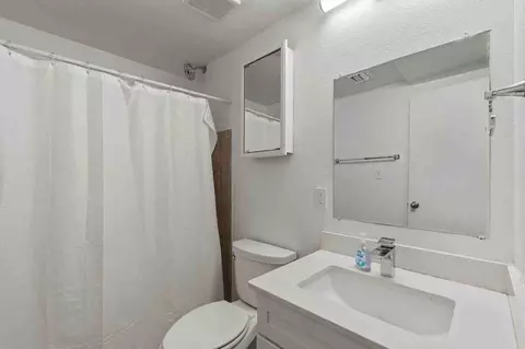 911 W 22nd St, Austin, TX 78705 photo 18