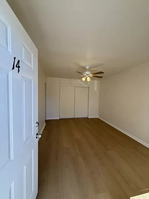 911 W Angeleno Ave, Burbank, CA 91506