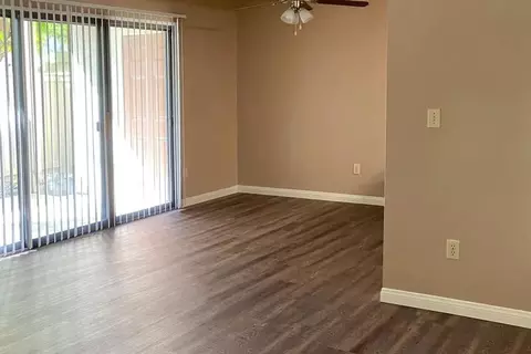 8001 Westfield Rd, Bakersfield, CA 93309