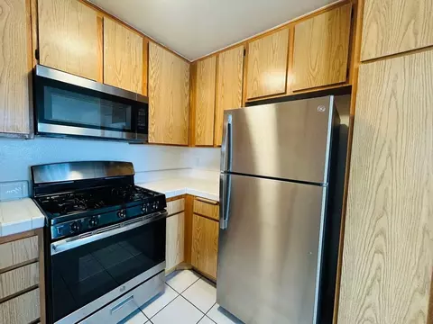 10520 National Blvd, Los Angeles, CA 90034 photo 4